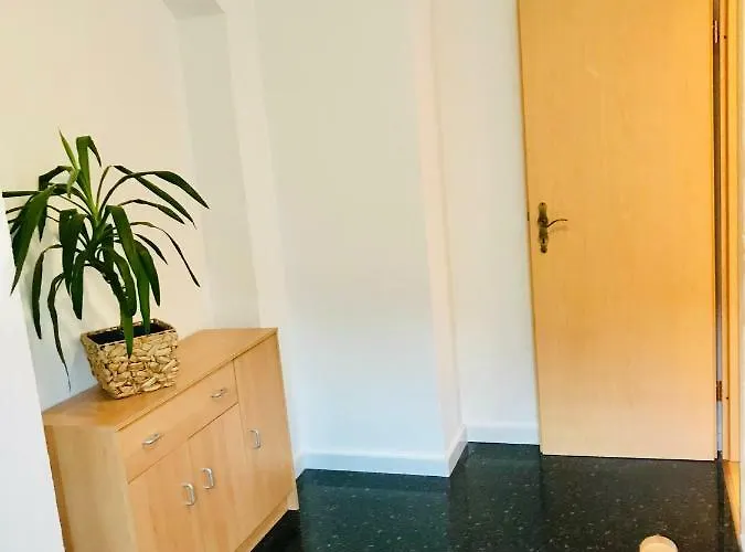 Für Handwerker, Monteurwohnung In *