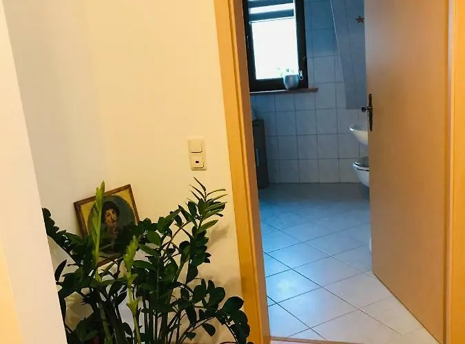 Für Handwerker, Monteurwohnung In Apartment *